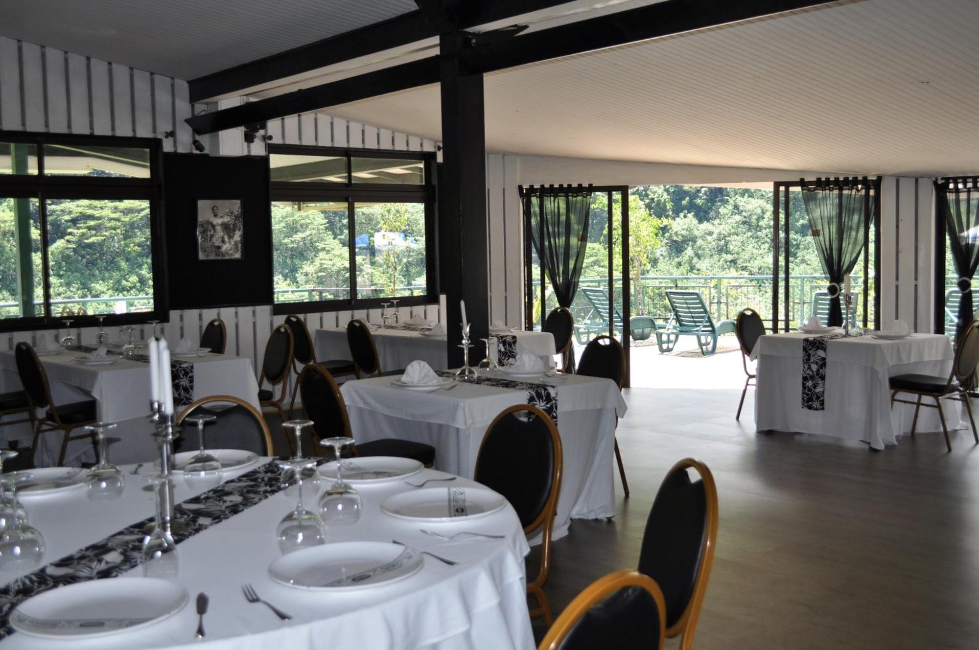 Le Relais De La Maroto Hotell Pirae Exteriör bild